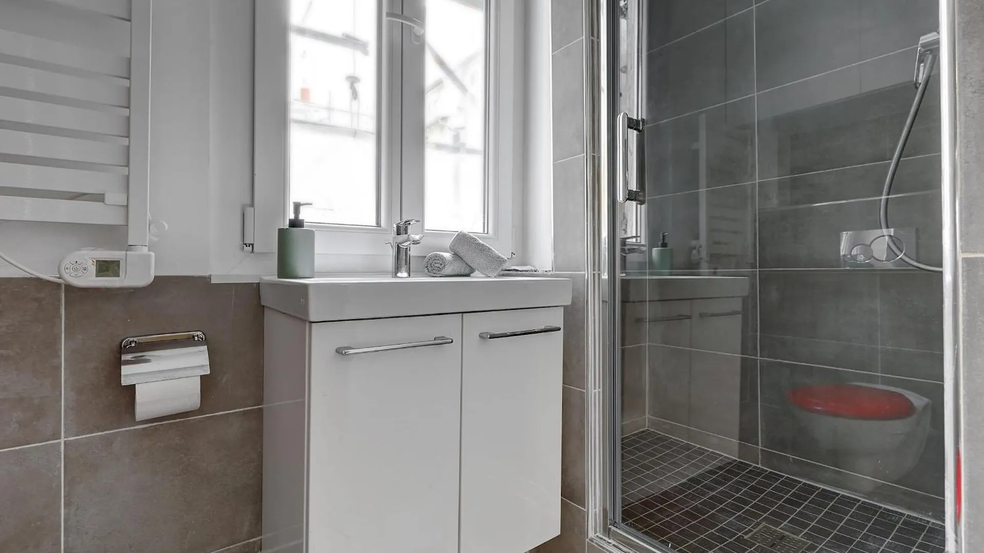 Le Marais & Montorgueil - 2Br - Cityapartmentstay Paris Apartment